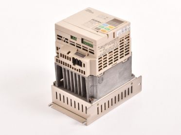 Omron 3G3EV-AB004MA-CUES1