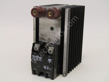 Carlo Gavazzi RM1A60D100 with Cooling Block