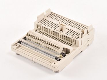 Schneider Electric 170ADO74050