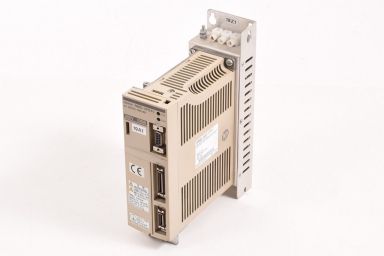 Omron R88D-UP04V