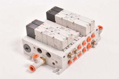 SMC Valves Assembly VQ4 / 4 Valve Bank Lot