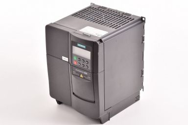 Siemens 6SE6420-2AD25-5CA1 / 6SE6400-0BP00-0AA0
