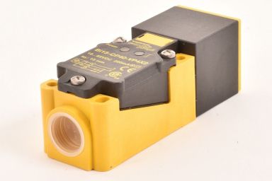 Turck Bi15-CP40VP4X2