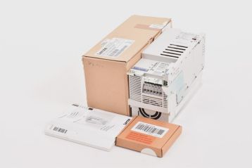 Lenze E82EV402_4C - New