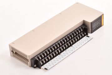 Omron C500-OD218 plc