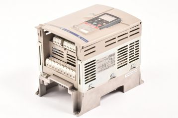 Telemecanique ATV58HU18N4