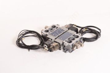 Bosch 0 820 024 997 / Set of 2 pcs