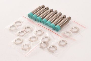 PEPPERL + FUCHS NBN8-18GM50-E2-V1 / set of 7 pcs.