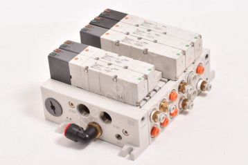 SMC Valves Assembly VQ4 / 5 Valve Bank Lot
