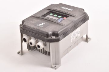 Danfoss VACON0050-3L-0009-5-X